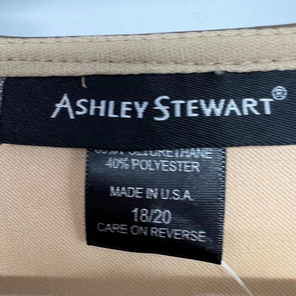 NWT Ashley Stewart Asymetric Metallic Faux Leather Top 18/20 Gold Sleeveless - Picture 5 of 6